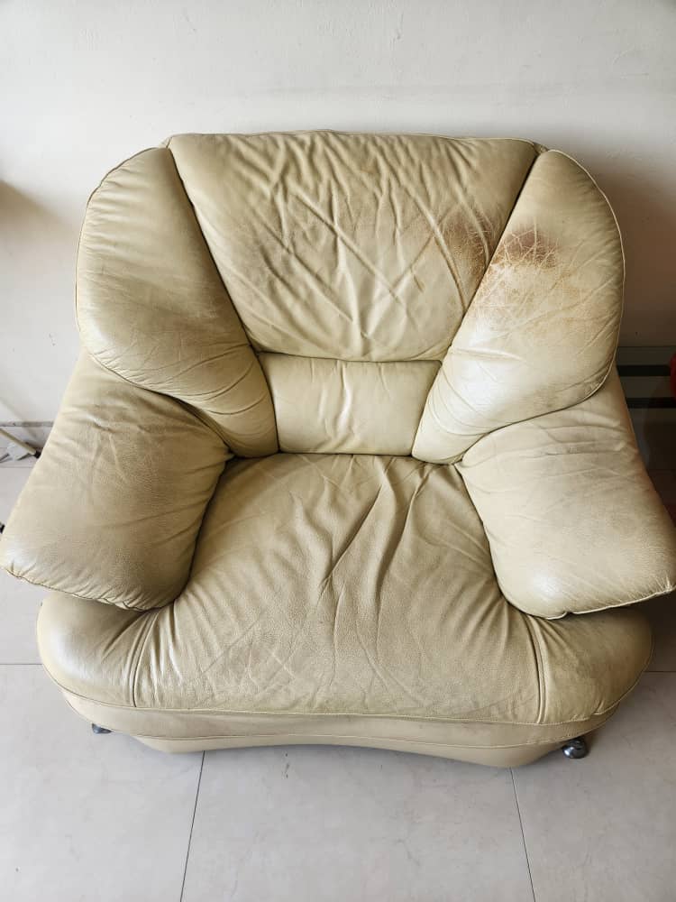 Sofa Before The Story Begins! (2)